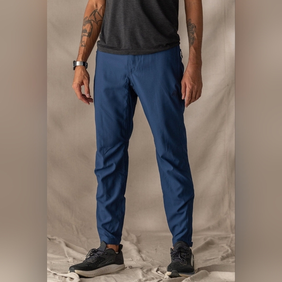 LIVSN Reflex Pants in Navy Blue SIZE Large / 30L - Picture 3 of 16